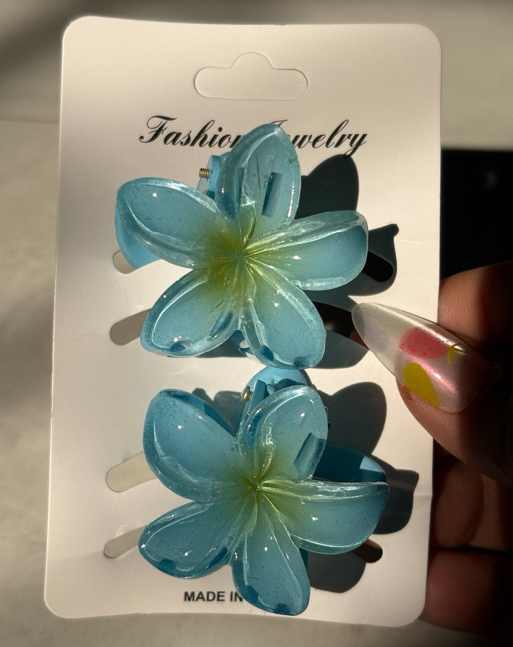 Pair of Small floral Claws