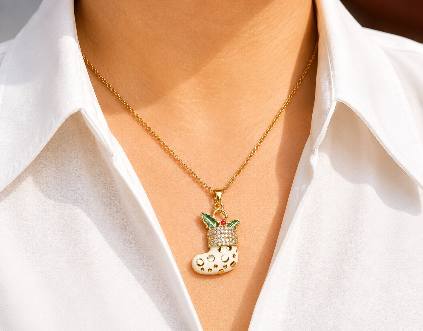 Christmas Themed Anti Tarnish Necklace 🎄