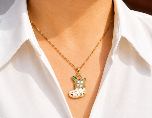 Christmas Themed Anti Tarnish Necklace 🎄